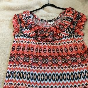 Beautiful plus size 26/28 top.